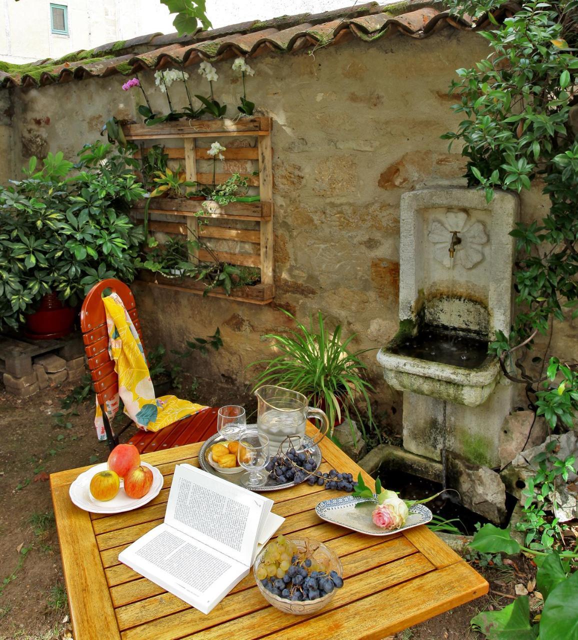 Hôtel Le Quatorze Figeac Extérieur photo